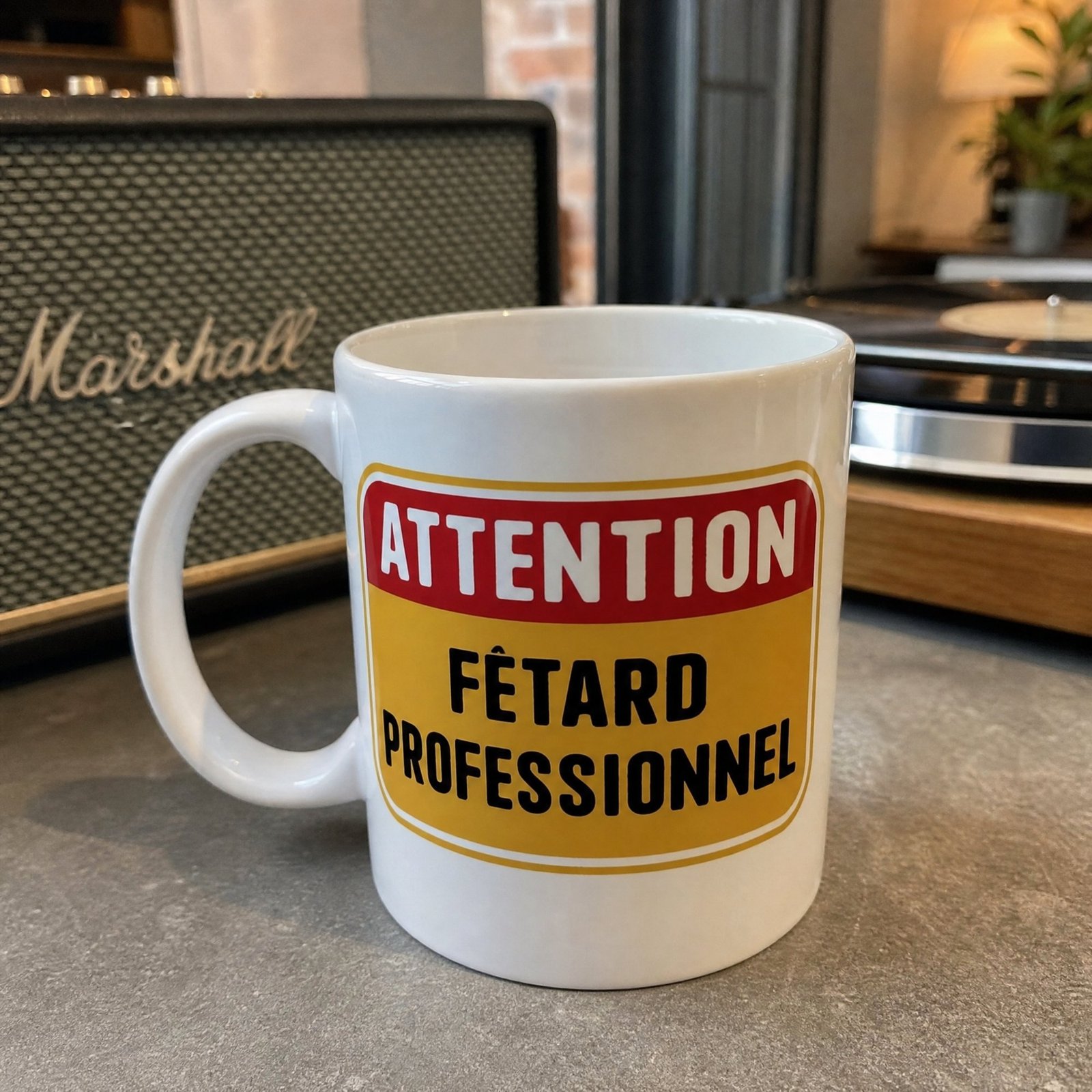Mug Attention Fêtard Professionnel