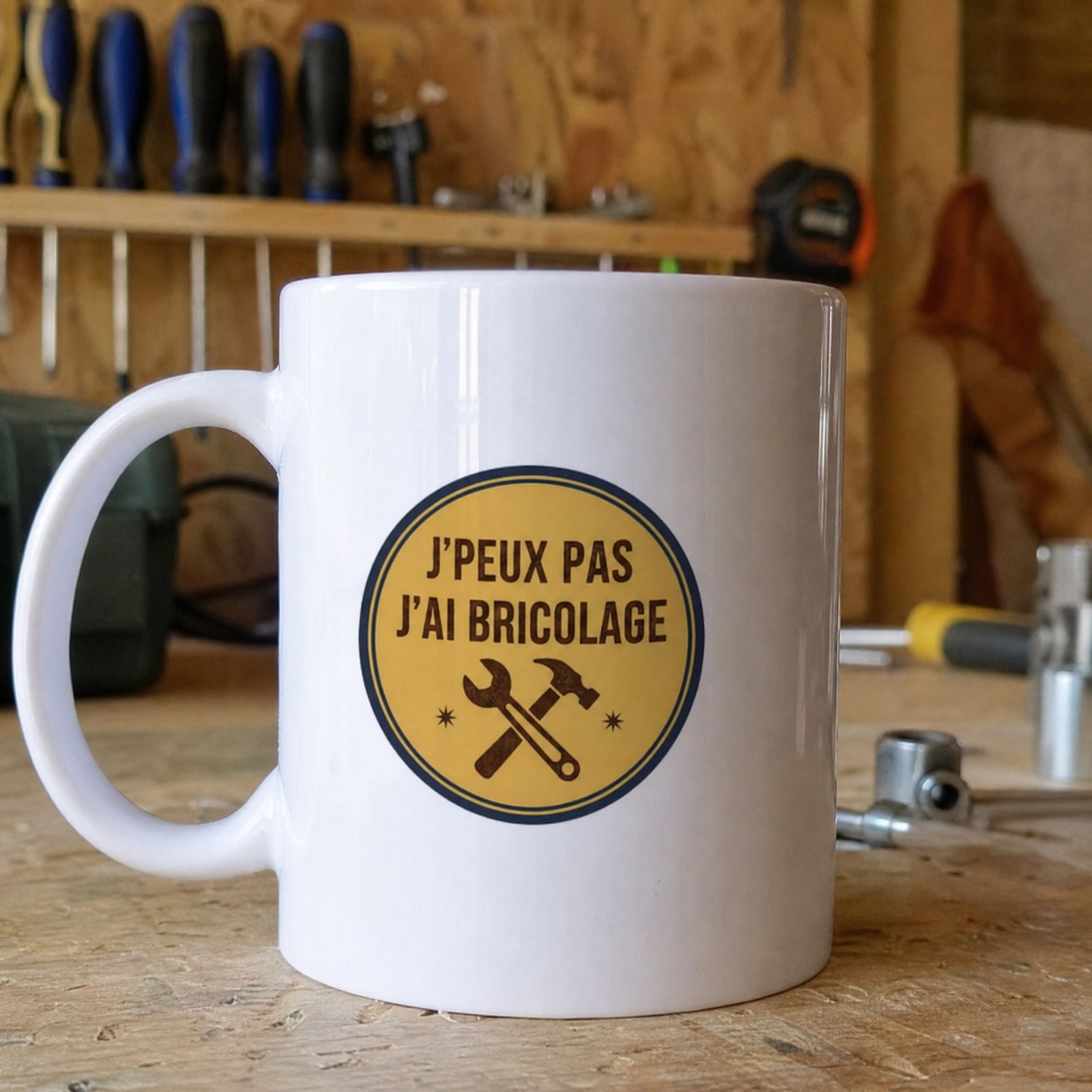 Mug Bricoleur Fun J&rsquo;peux pas j&rsquo;ai Bricolage Style Vintage