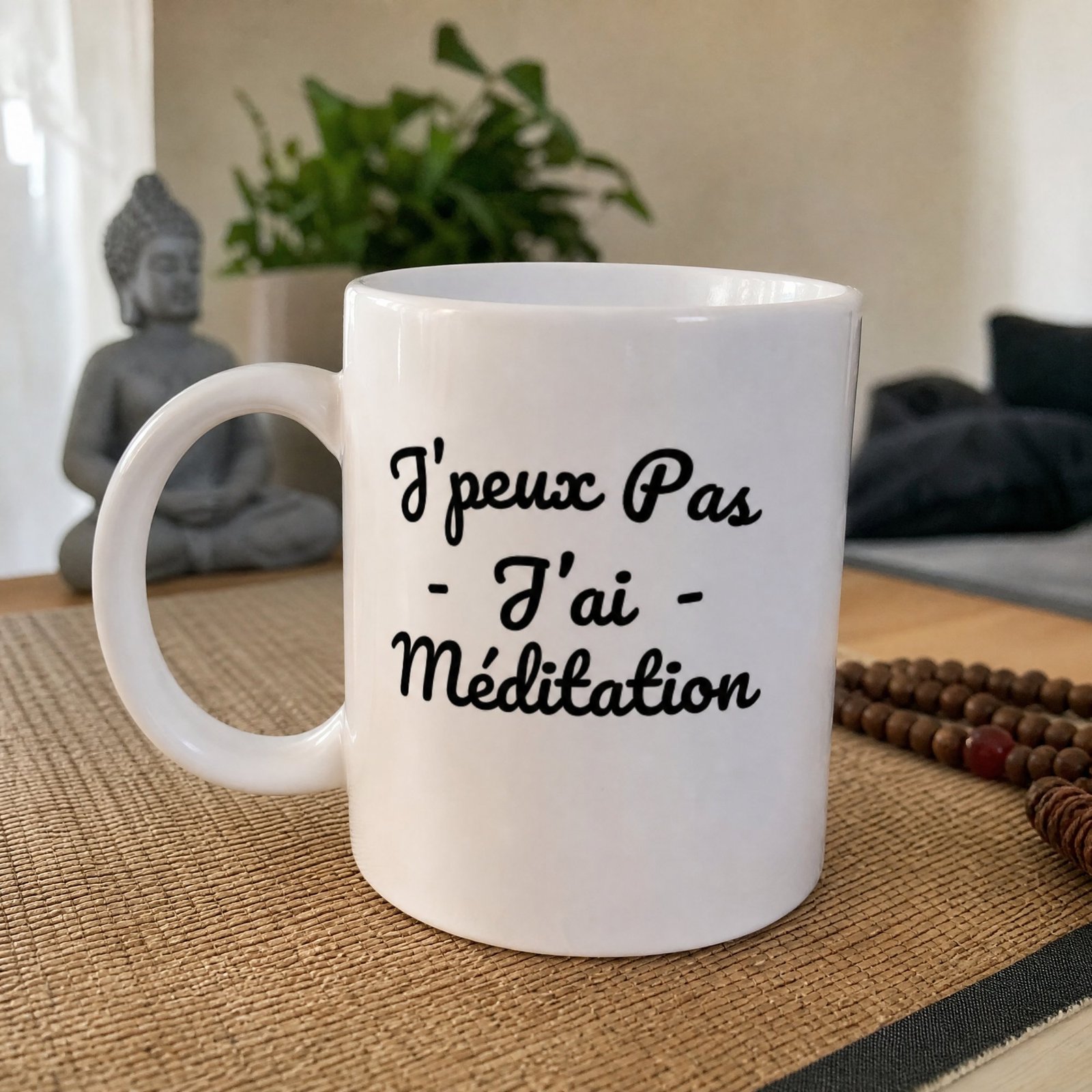 idee-cadeau-mug-meditation-j-peux-pas-j-ai-meditation-idee-cadeau-7508 Mug Méditation J’peux pas j’ai méditation – écriture cursive noire