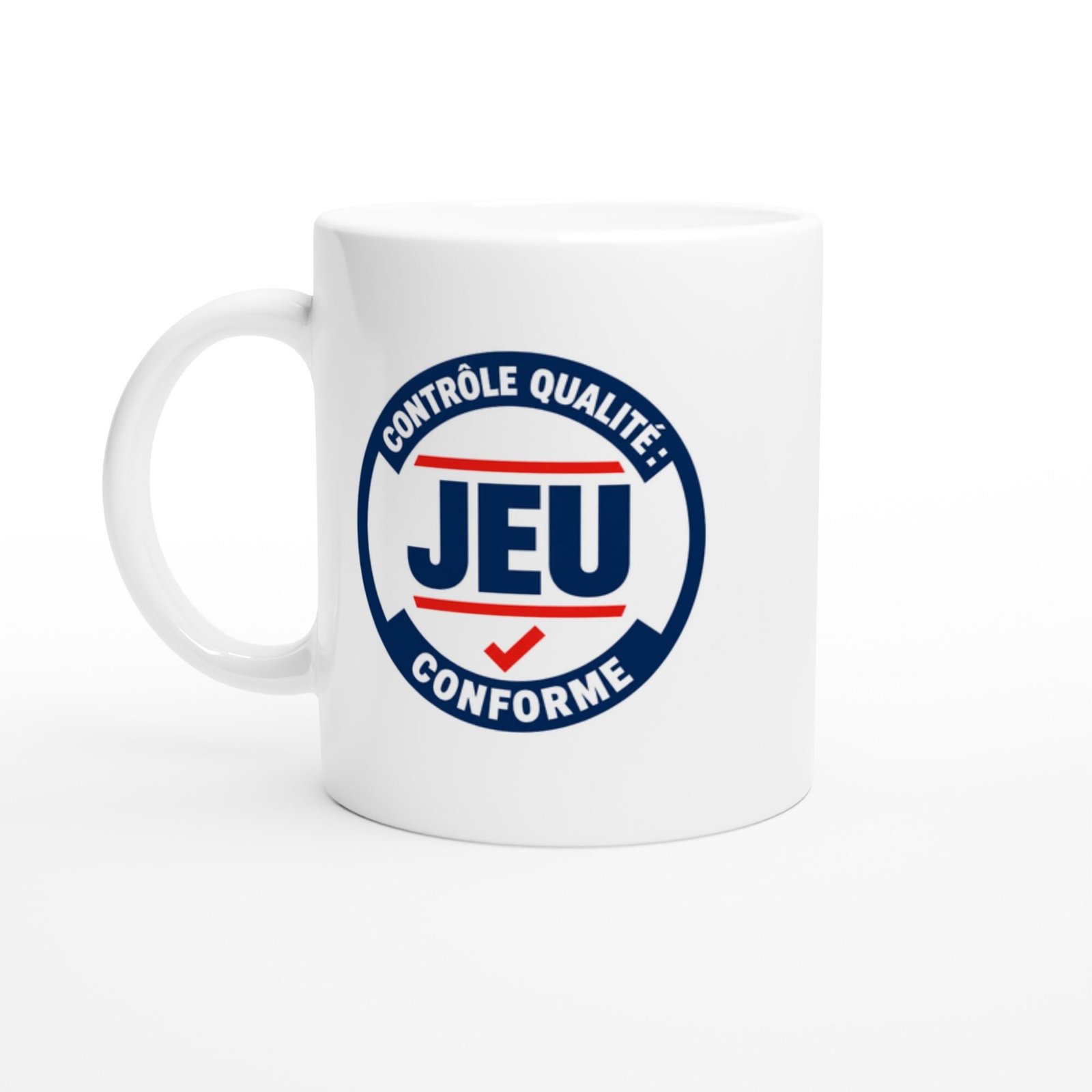 d03fd43d-25b5-43c6-8329-e331337e88c5.jpg Mug Contrôle Qualité Jeu Conforme